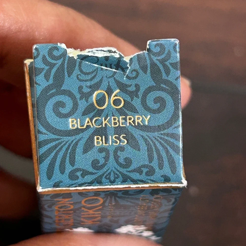 NIB KIKO Milano Bridgerton Lipstick Women 06 Blackberry Bliss Satin Shine .12 oz